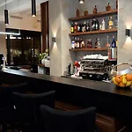 酒店 亚力山大广场精品酒店 4*