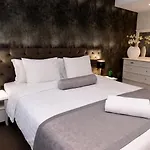 Alexandar Square Boutique 4* Skopje
