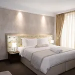 Alexandar Square Boutique Hotel