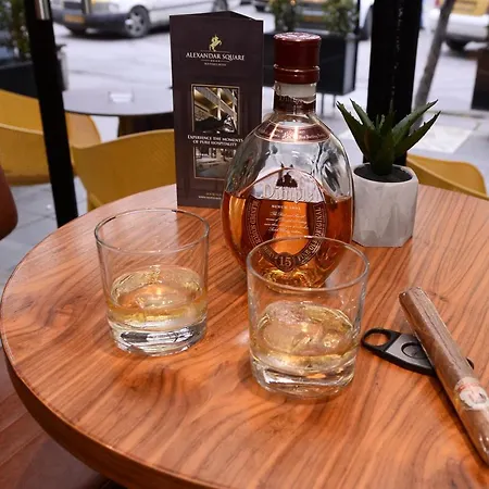 Alexandar Square Boutique 4*