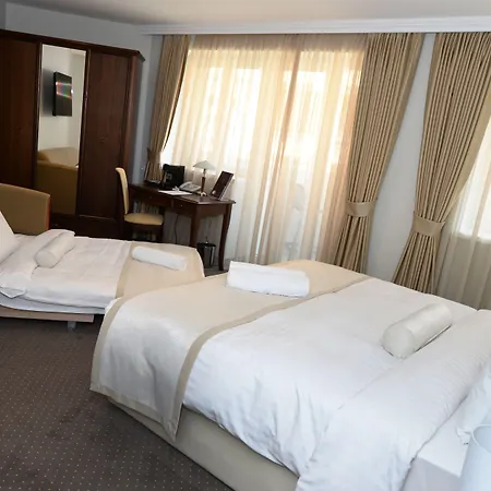 Alexandar Square Boutique 4*