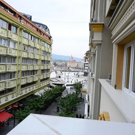 Alexandar Square Boutique فندق سكوبجي