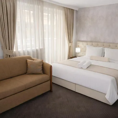 Alexandar Square Boutique 4* 스코페