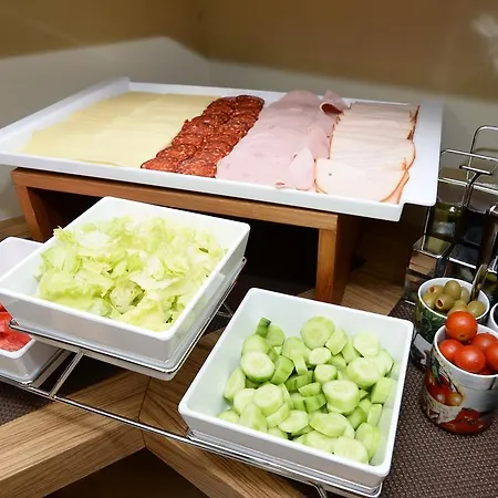 Alexandar Square Boutique