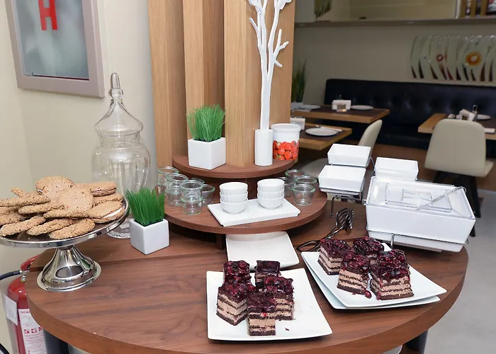 Alexandar Square Boutique Hotel 4*