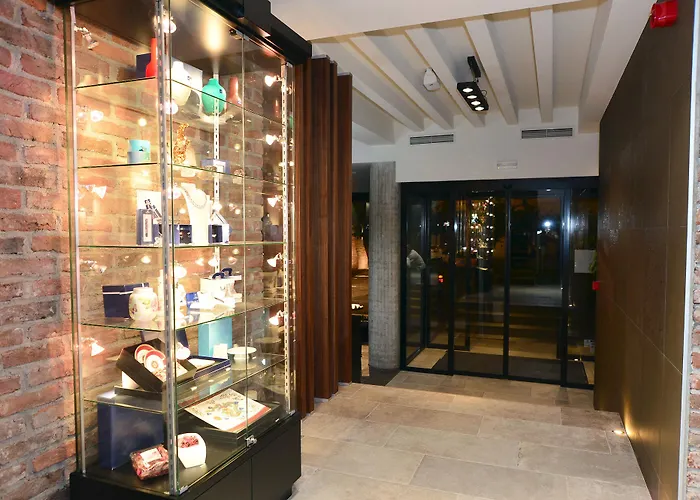 Hotel Alexandar Square Boutique