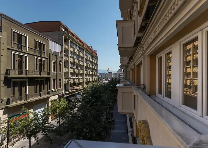 Alexandar Square Boutique Hotel 4*