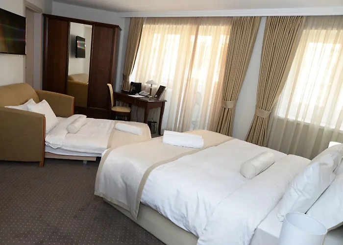 Alexandar Square Boutique 4*