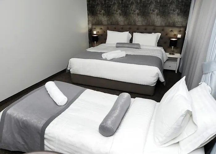 Alexandar Square Boutique Hotel