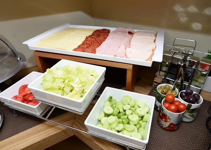 Alexandar Square Boutique